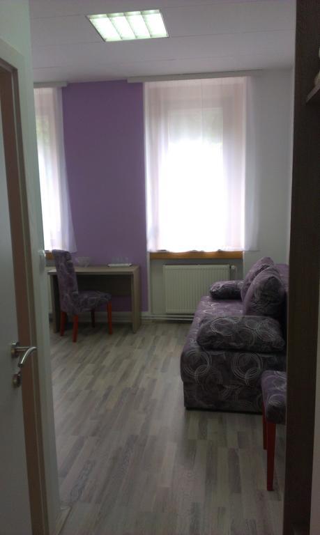 Guest House Villa Herbarium Slavonski Brod Habitación foto