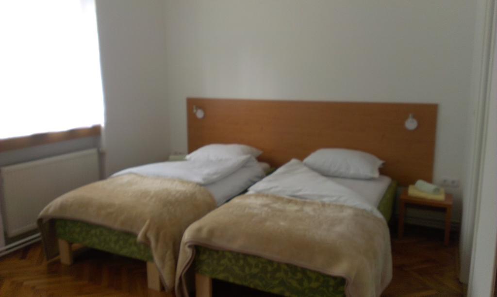Guest House Villa Herbarium Slavonski Brod Habitación foto